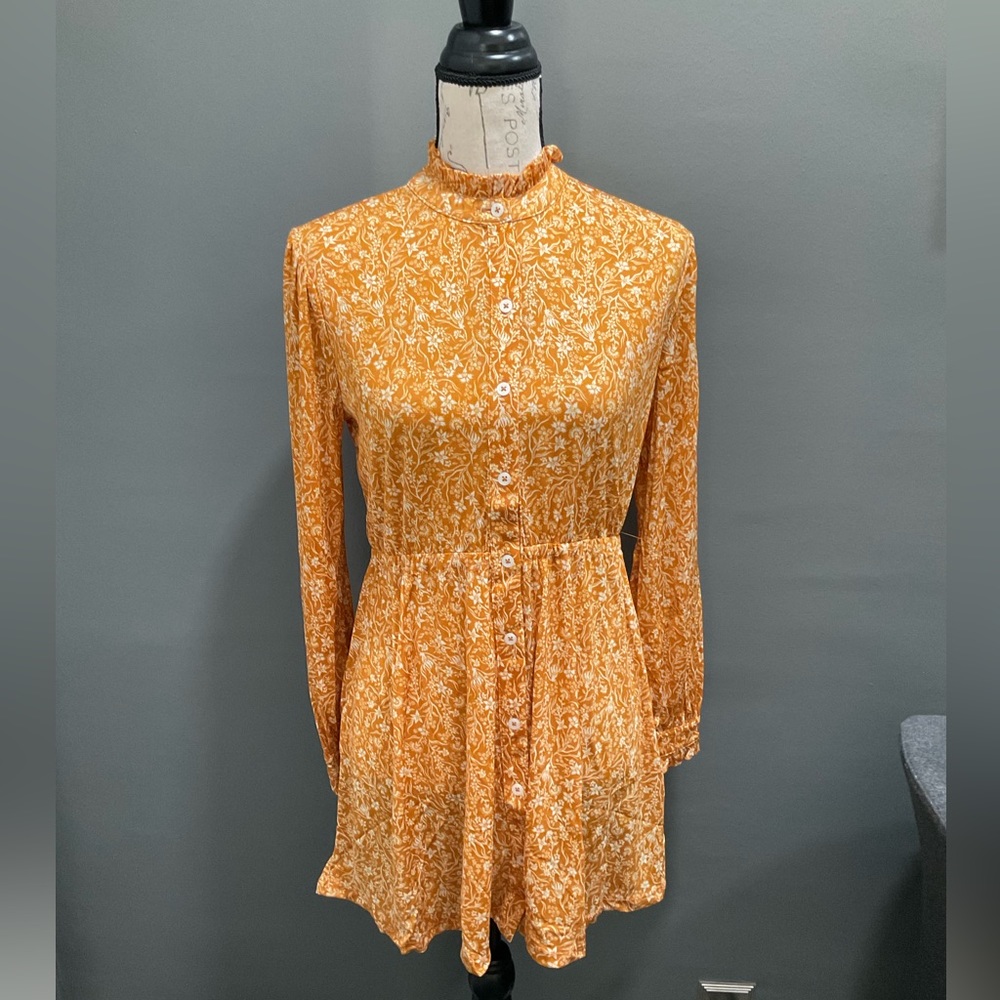 NWT‎ STYLE & CO YELLOW BLOUSE